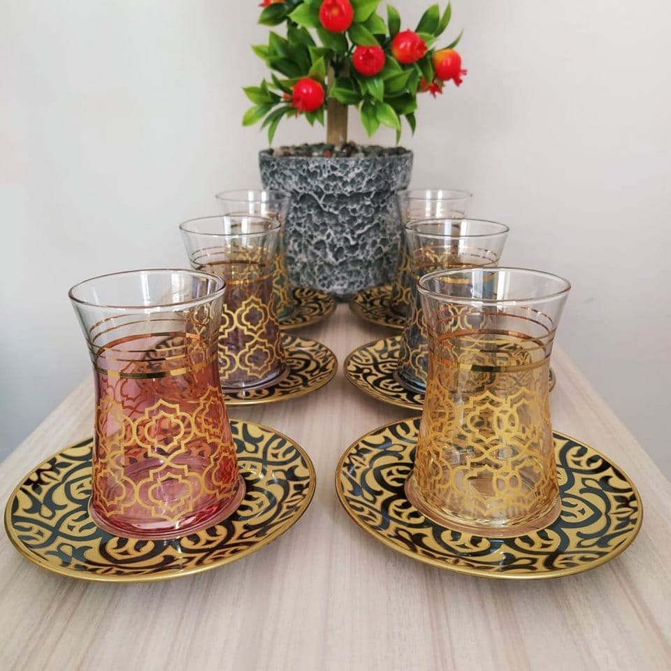 Hafsa Colorfull Turkish Tea Set With Black Saucers